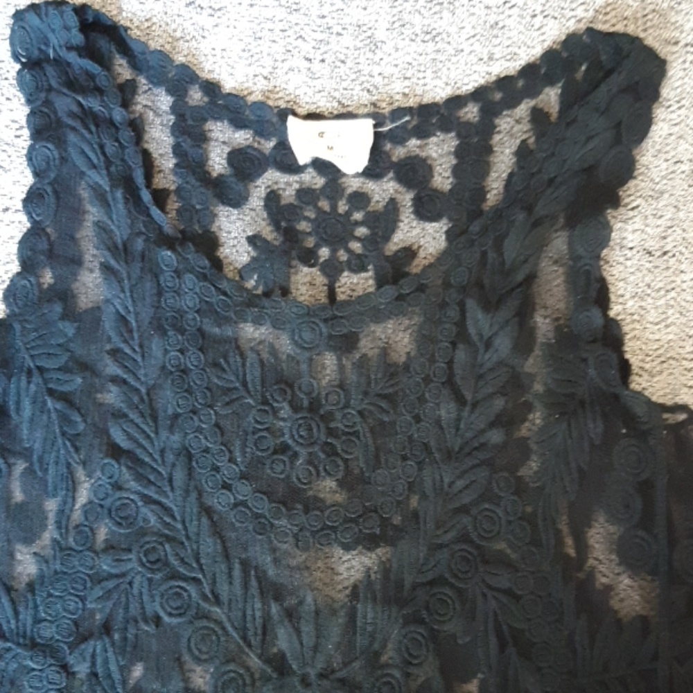 Pins & Needles embroidered black floral tank top M - Picture 2 of 8